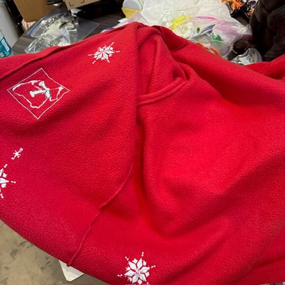 Ugly Fleece Christmas Jacket with dog and snowflakes on it - Picture 8 of 8